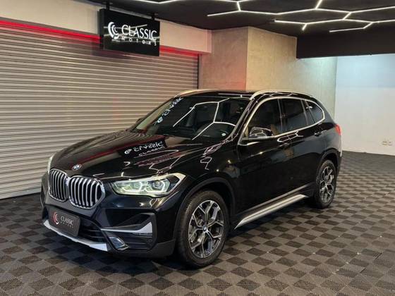 BMW X1 2.0 16V TURBO ACTIVEFLEX SDRIVE20I X-LINE 4P AUTOMÁTICO BMW X1 2.0 16V TURBO ACTIVEFLEX SDRIVE20I X-LINE 4P AUTOMÁTICO